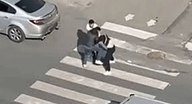 Trafikte Tekme Tokatlı Kavga!