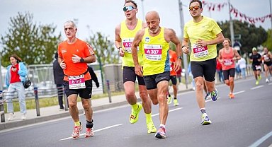 Ali Turan bir maratonda daha Sakarya'nın gururu oldu