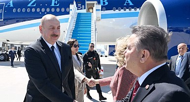 Aliyev'e dikkat çeken karşılama