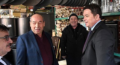 Başkan Aydın, Kayıhan Çarşısı esnafı ile buluştu