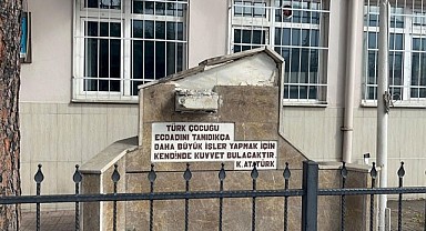 Bursa'da Atatürk Büstü Hırsızı Ttutuklandı