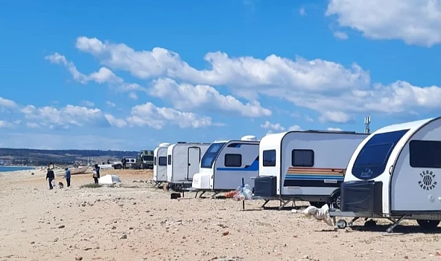 Mecidiye Sahili'nde karavan yoğunluğu