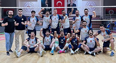 Osmangazi Belediyespor Erkekler Voleybol 2. Ligi’ne yükseldi