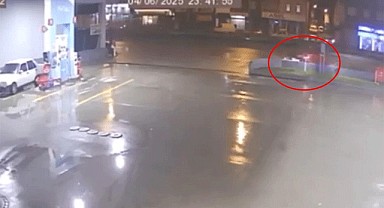 Yağışlı Hava, Kaza Sebebi Oldu