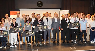 7. Adamat Matematik Olimpiyatları ödül töreni düzenlendi