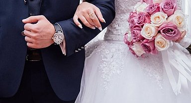 Aile ve Gençlik Fonu'ndan çiftlere indirim müjdesi