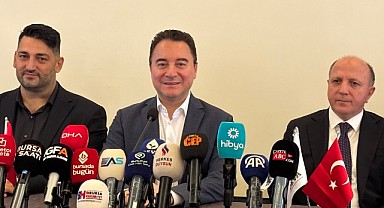Ali Babacan: “Bursaya Bir Bursa Borçluyuz” 