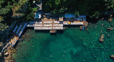 Antalya'nın falezlerinde 'mavi' gurur