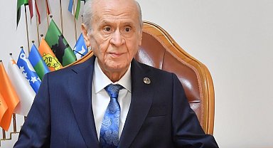 Bahçeli'den Galatasaray'a şampiyonluk tebriği