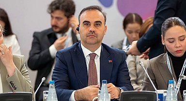 Bakan Kacır: Türkiye, bölgesel kalkınma ile küresel zorlukların üstesinden gelecek