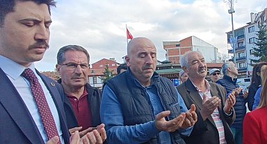 Bilecik Pazaryeri'nde hacı adayları uğurlandı