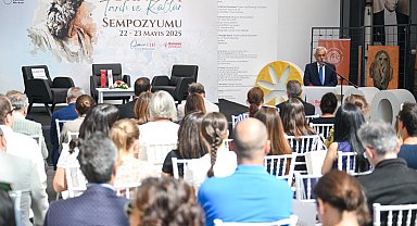 Bornova'daki kültürel miras buluşmasında 'Çağın Dervişi'ne saygı