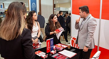 Bursa Büyükşehir, kariyerde gençlerin yanında