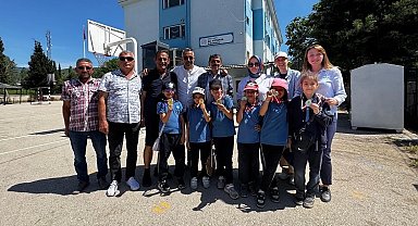 Bursa Gemlik Kent Konseyi'nden sahil temizliği