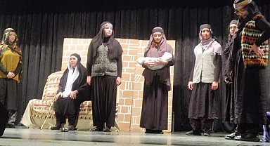 Bursa Gemlik'te 'Töre' büyük beğeni topladı