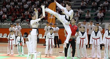 Bursa İnegöl'de 19 Mayıs coşkuyla kutlandı