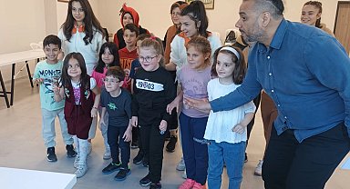 Bursa Karacabey'de çocuklara özel bilmeceli okuma etkinlik