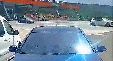 Bursa'da çakarlı araç Jandarma'dan kaçamadı!