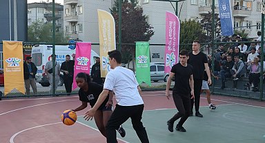 Bursa'da 'sokak basketbolu' heyecanı