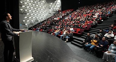 Büyükşehir'den deprem ve afet yönetimi söyleşisi