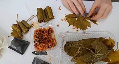 Enfest'te renkli yarışmalar... 10 dakikada 27 sarma sardı!