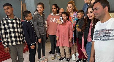 Engelsiz hobi atölyelerinde özel öğrenciler arkadaşlıklarını pekiştiriyor