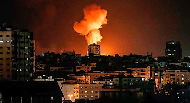Gazze'de Okul Faciası