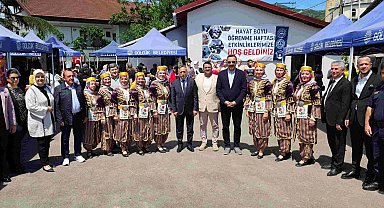 Gölcüklü kadınlar el becerilerini Siretiye'de sergiledi