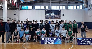 İstanbul Bakırköylü sporcular "Gençlik Şenliği" turnuvasına katıldı