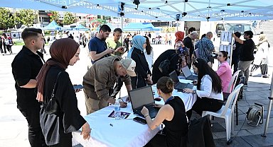 İstanbul'da Kariyer Fuarı'nın yeni durağı Gaziosmanpaşa