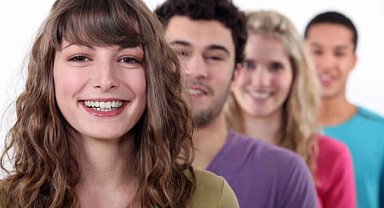 İstatistiklerle 'Gençlik Raporu' yayımlandı... Türkiye, AB'den daha genç!