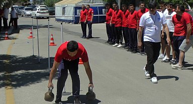 İtfaiyecilere kondisyon için spor parkuru testi