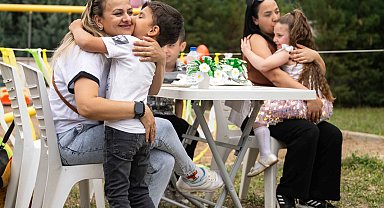 İzmir Bornova'da Anneler Günü kutlandı