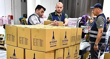 İzmir Büyükşehir'den bayramlık gıda kolisi desteği