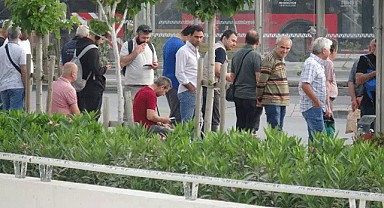 İzmir'de Kaos Sürüyor