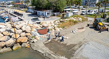 İzmir Güzelbahçe'de tekneler için çekek yeri