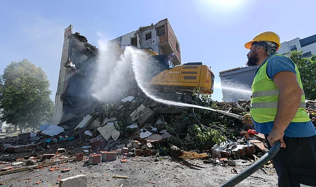 İzmir Karşıyaka'da kesintisiz ulaşım için dev yatırım