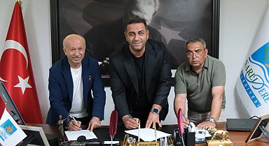 İzmir Narlıdere'de, toplu iş sözleşmesinde imzalar atıldı