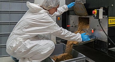 İzmir'de atıklar mamaya, israf iyiliğe dönüşüyor