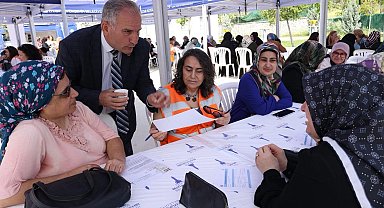İzmir'de kadınlar arası dayanışma güçleniyor