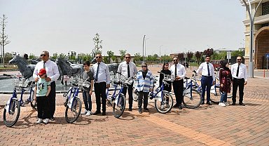 Kayseri Büyükşehir ile engellere pedalladılar