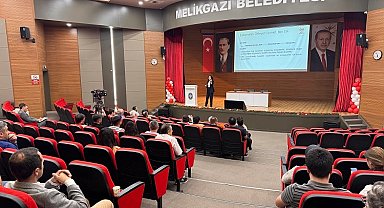 Kayseri Melikgazi'den personeline aile eğitimi