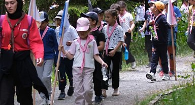 Kocaeli'de gençlere doğada eğitim