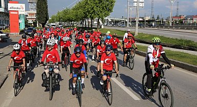 Kocaeli'de pedallar 19 Mayıs ruhu ile çevrildi