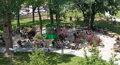 Konya Meram'da yaz başladı