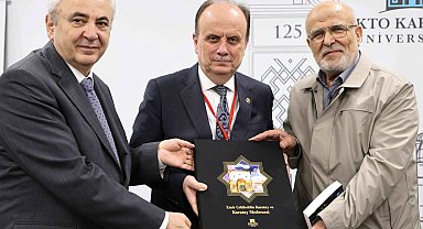 Konya'da gençler ve uzmanları bir araya geldi