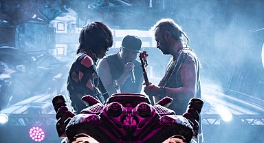 maNga, Erdek'te 19 Mayıs coşkusunu dinleyici rekoruyla taçlandırdı!