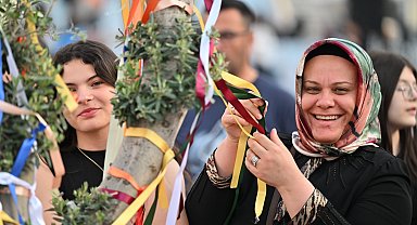 Manisa'da bahar coşkusu