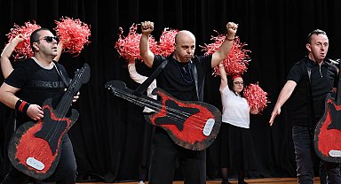 Sakarya'da Başkan Alemdar 'engelsiz' yüreklerle buluştu