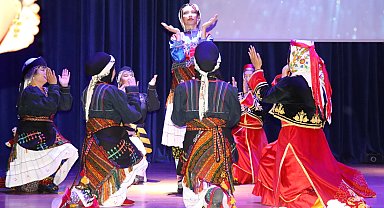 Sakarya'da kültürleri buluşturan dans